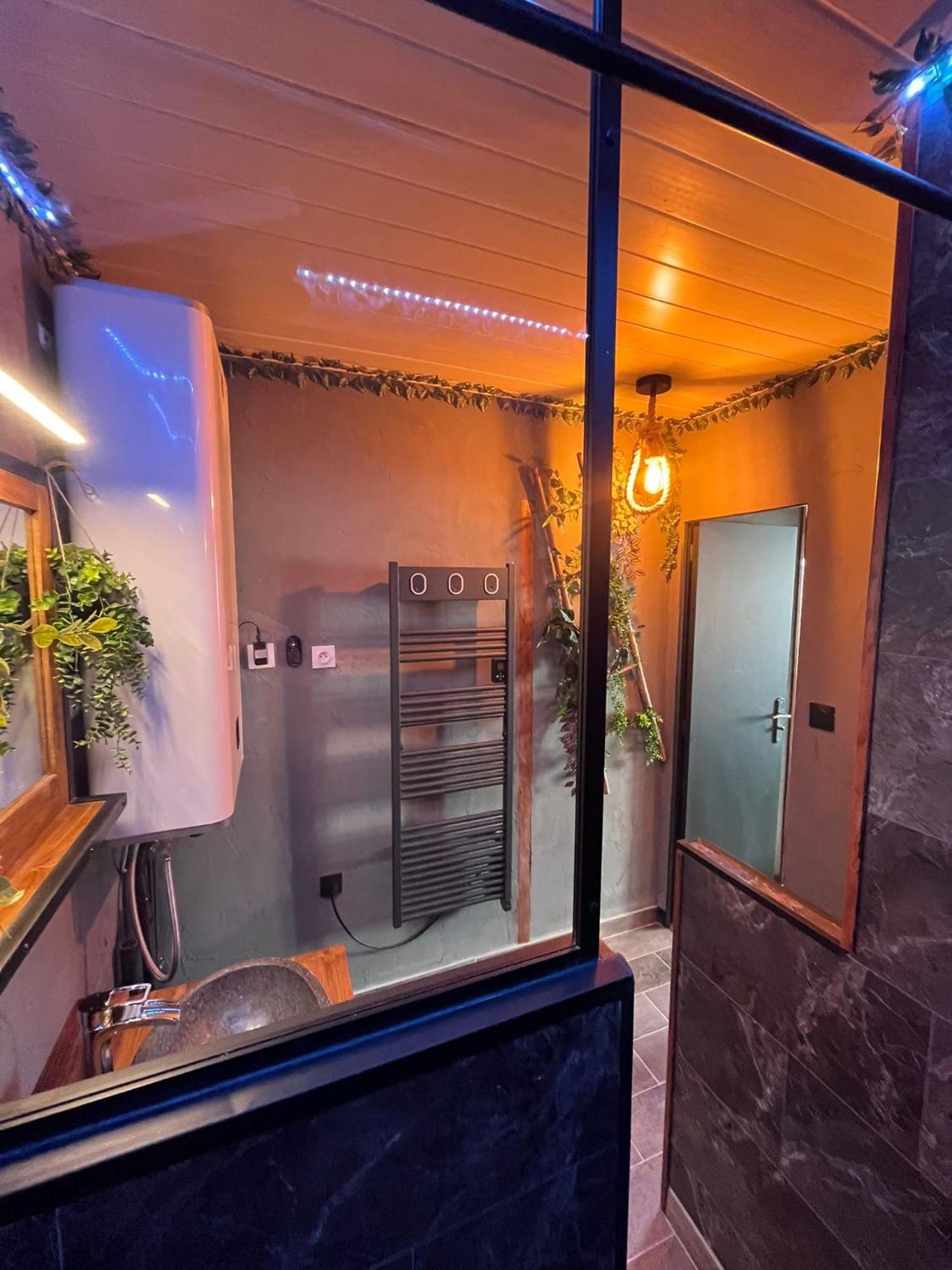 Oasis Tropical & Sauna Saint-Hilaire-de-Riez Exterior photo