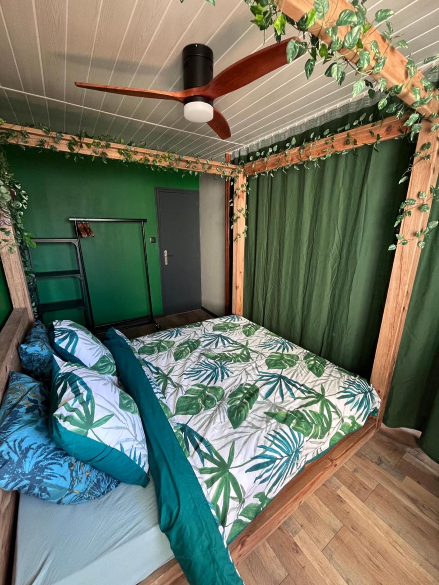 Oasis Tropical & Sauna Saint-Hilaire-de-Riez Exterior photo
