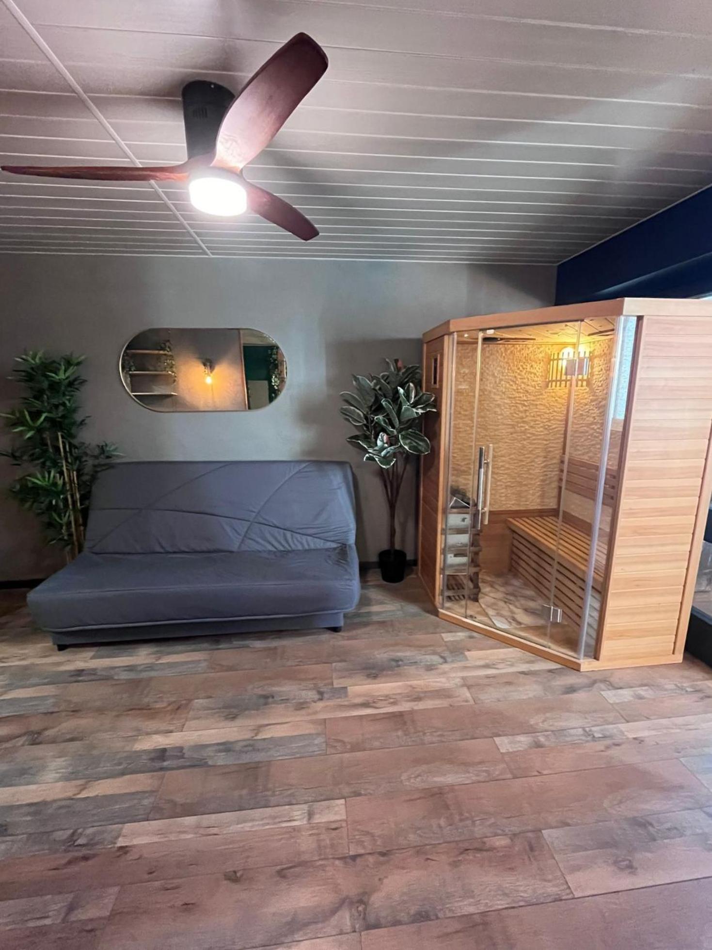 Oasis Tropical & Sauna Saint-Hilaire-de-Riez Exterior photo